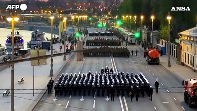 Mosca, le prove della parata per il Giorno della Vittoria