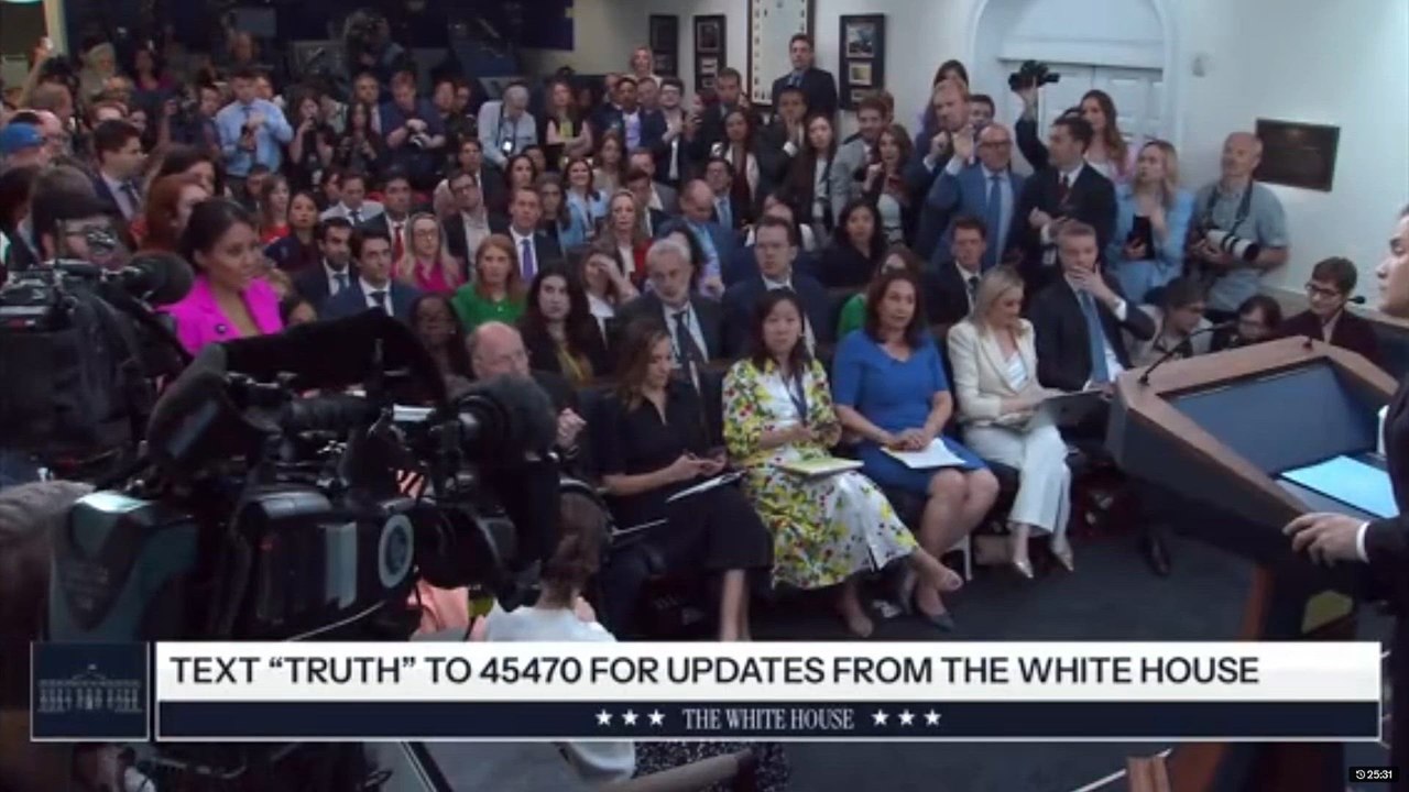 Reporter’s Loud Yell Freezes the Room While Marco Rubio’s Expression Says It All