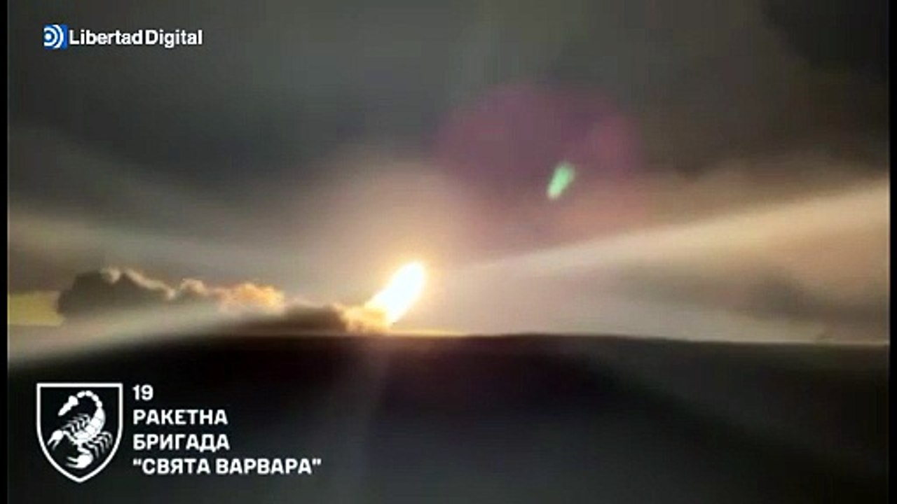 Ucrania lanza ataques de largo alcance con los misiles transónicos 'Flamingo' contra objetivos militares en Rusia