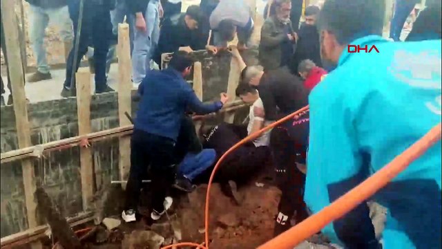 Kahramanmaraş’ta çöken yol ile duvar arasına sıkışan çocuk yaralandı
