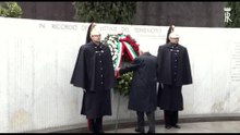 Mattarella depone corona di fiori in memoria vittime terremoto Gemona
