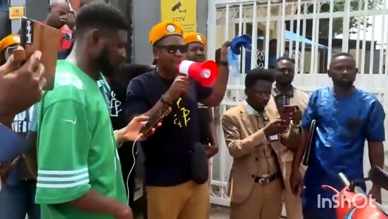 Sowore and other storm MITN office in protest of high cost of Data Bundle