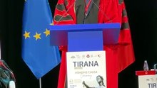 "Esto no es solo un honor, es una nueva responsabilidad", dijo Manzano al obtener el reconocimiento