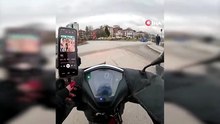 Trafikte karşılaştığı kadın kuryede sanki kaybettiği kızını gördü