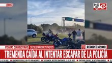 Carrera ilegal de motos casi termina en tragedia. Mirá el video