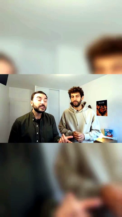 Ils volent une gondole à Venise...