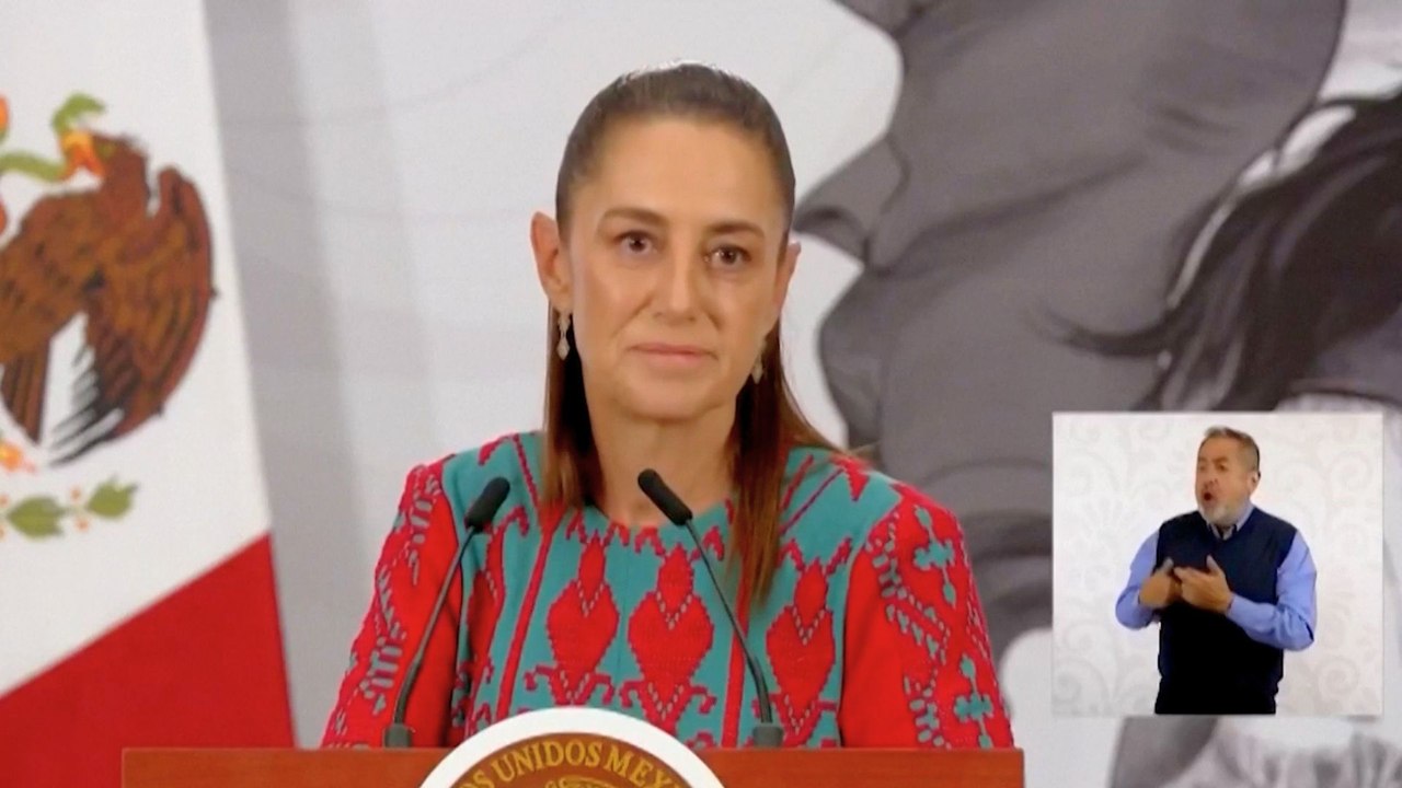 Sheinbaum llama "trasnochados" a quienes invitaron a Ayuso a México