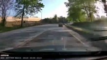 Motosiklet sürücüsü yürekleri ağza getirdi