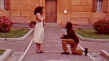La proposta di matrimonio a San Luca del giocatore virtussino Matt Morgan. Il video