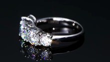 Elegant Moissanite Wedding Ring for Women ✨💍