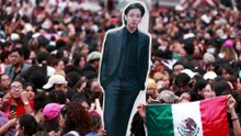 BTS transforma praça em mar de fãs na Cidade do México; grupo foi recebido por presidente