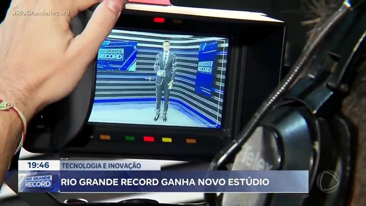 RECORD Guaíba estreia novos cenários com padrão nacional em toda a programação