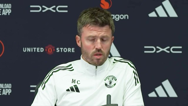 United’s Carrick on his future at the club and Sunderland challenge (Full Presser)