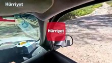 İsrail'in Lübnan'da bir ambulansı İHA'yla hedef aldığı saldırı anı kamerada
