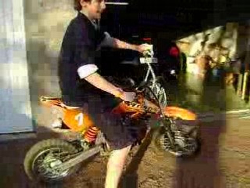 dirt bike atomic 110