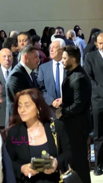 تامر حسني يقدم واجب العزاء في الراحل هاني شاكر ويواسي نجل الأخير-