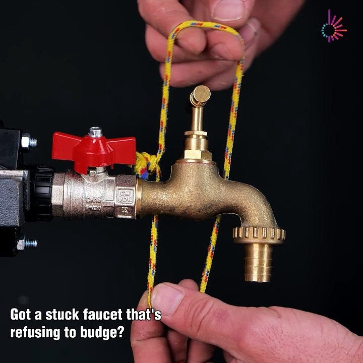 Fixing a stuck faucet? Try this quick hack! 🚰