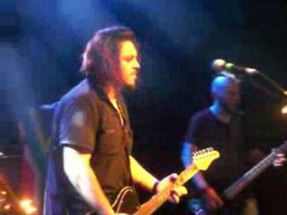 Seether - instant music pendant Fake it