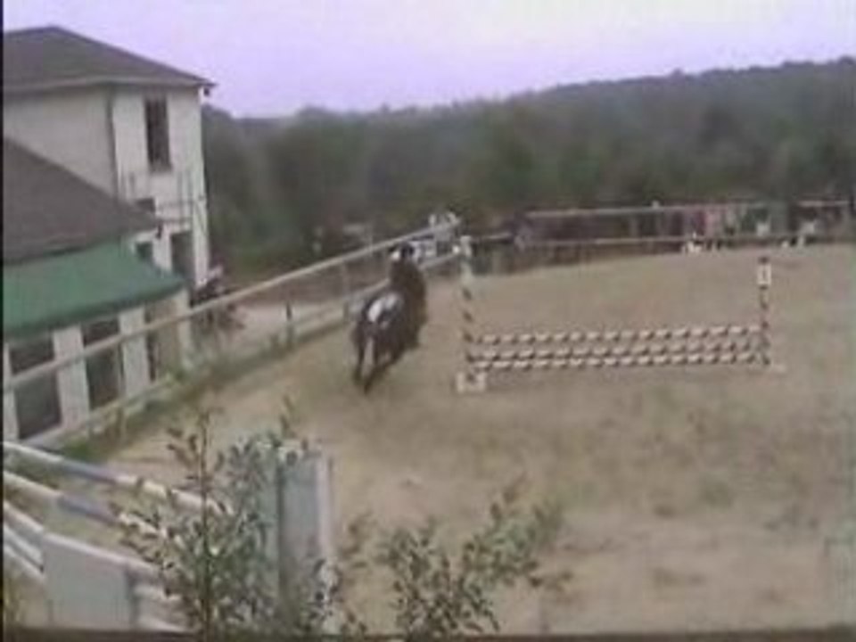 Marie amélie et coné club poney 2 à coulommiers le 8 juin