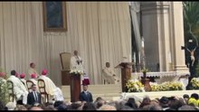 Il Papa: un anno fa l'elezione, a Pompei per affidamento a Madonna