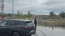 Mbappé, rostro serio en su salida de Valdebebas