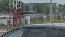 Mbappé sale de Valdebebas con rostro serio