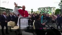 Il Papa nell'anniversario di pontificato: "Io il primo benedetto"