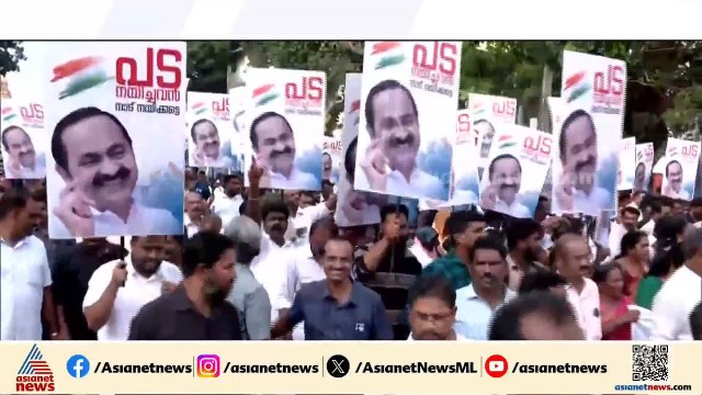 കാര്യങ്ങള്‍ 'കൈ'വിടുന്നോ? മുഖ്യമന്ത്രി തര്‍ക്കത്തില്‍ വി.ഡി സതീശന്‍ അനുകൂലികള്‍ തെരുവില്‍ | Congress