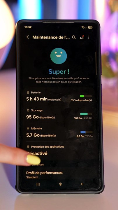 Le téléphone rame ? Voici LA solution pour le rendre plus rapide !