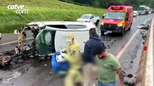 Motor de carro é arrancado após capotamento violento na PRC-467 em Cascavel