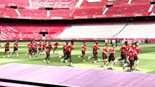 Último entrenamiento del Sevilla antes de una nueva final contra el Espanyol