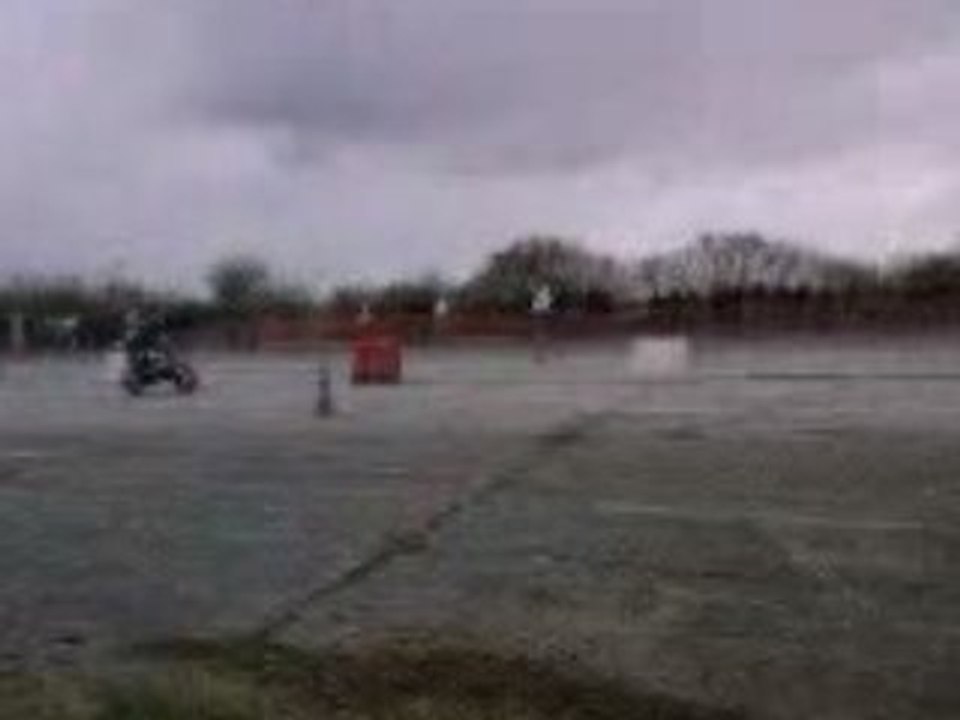 run de laon 205 tct contre le carbone