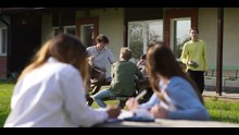 Young Royals 3x04