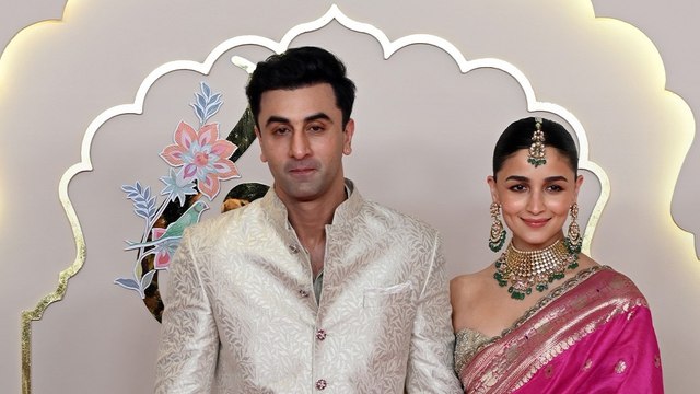 Ranbir-Alia का 250 करोड़ी बंगला तैयार: Neetu Kapoor ने प्राइवेसी पर तोड़ी चुप्पी!