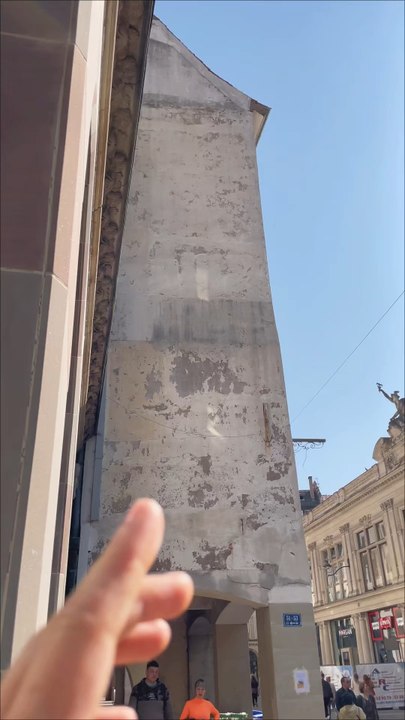Est-ce que tu te souviens de ce projet de mur que je voulais peindre à Strasbourg ?