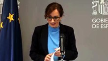 Mónica García asegura que los nuevos tres contactos están controlados y que los pasajeros españoles "tienen ganas de volver a casa"