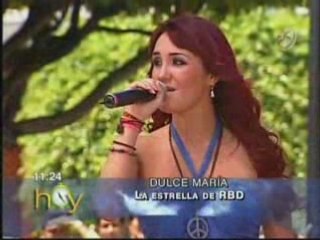 Скачать видео: Dulce Maria chantant No pares emission Hoy 12/06/08