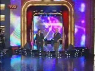 Azis i toma obicham te