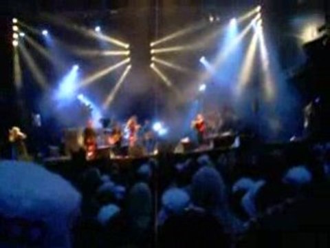 Olivia Ruiz - Thérapie de groupe - Ardentes 2007