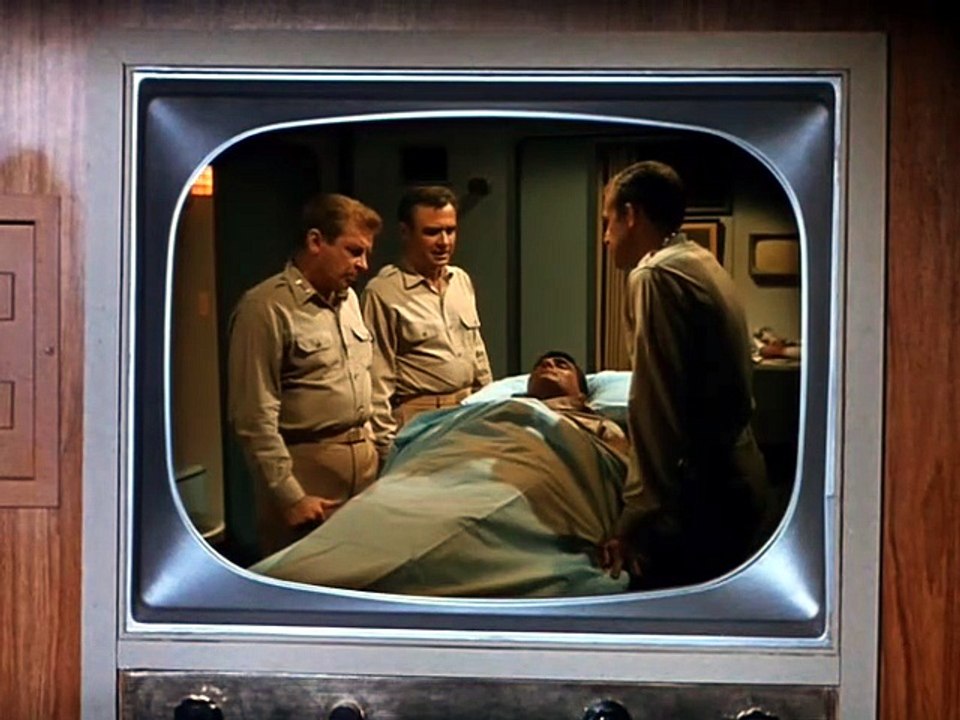 Voyage To The Bottom Of The Sea - 3x06 - Day Of Evil