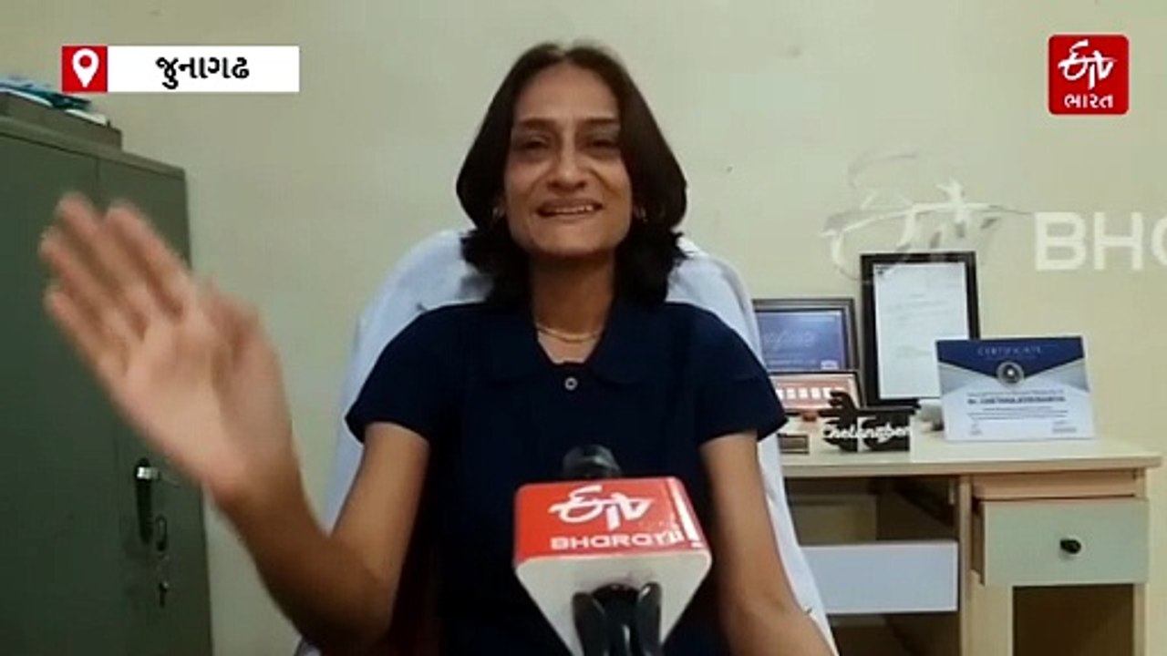 વિશ્વ માતૃ દિવસ: માતા અને પિતાની બેવડી ભૂમિકા ન...