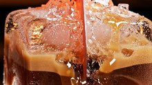 Glowing Giant Coffee Ice Cube – Hypnotic Melting & Light Refraction