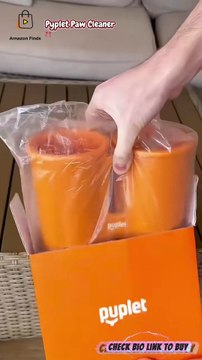 Pyplet Paw Cleaner: The Only Gadget Your Dog Needs for Sparkling Paws!