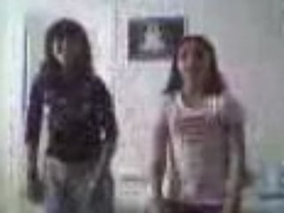 Moi & Helle En mode danseuse ( enfin jcroit )