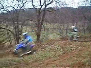 Guillaume, mackaël et Julien chez Julien en quad