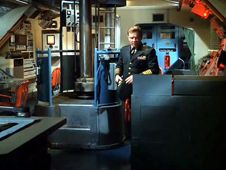 Voyage To The Bottom Of The Sea - 3x09 - The Death Watch