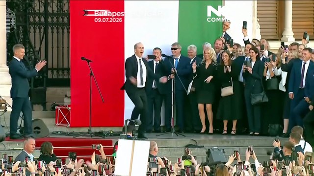 Ungarns designierter Gesundheitsminister Hegedűs tanzt bei Feier für Magyar