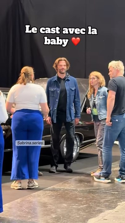 Trop bien supernatural à la comic con une partie en tout cas. Bientot recontre avec les autres !