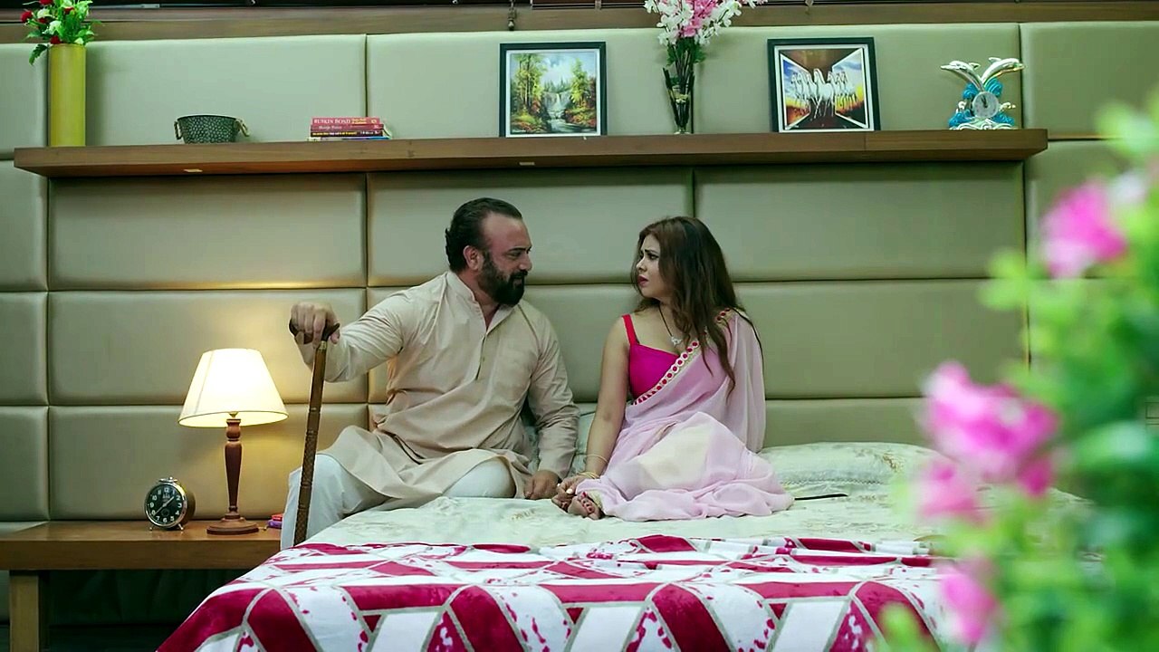 Husne ki malika