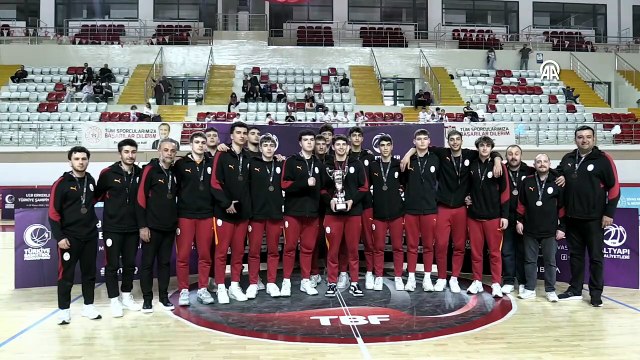 18 Yaş Altı Erkekler Basketbol Türkiye Şampiyonası'nda Anadolu Efes şampiyon oldu | Ajansspor | AA